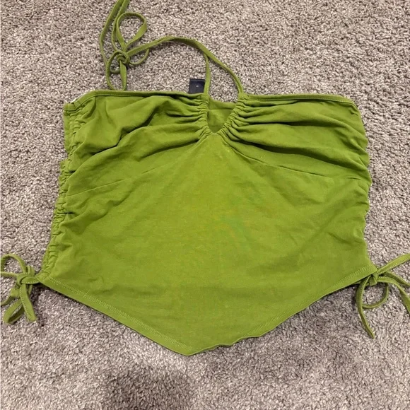 Stylish Multi-Color Ruched Tops - Picture 3 of 5